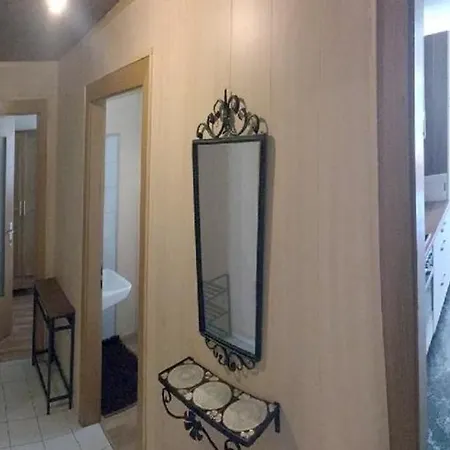 Apartment Ferienunterkunft Mit Zwei Schlafzimmern