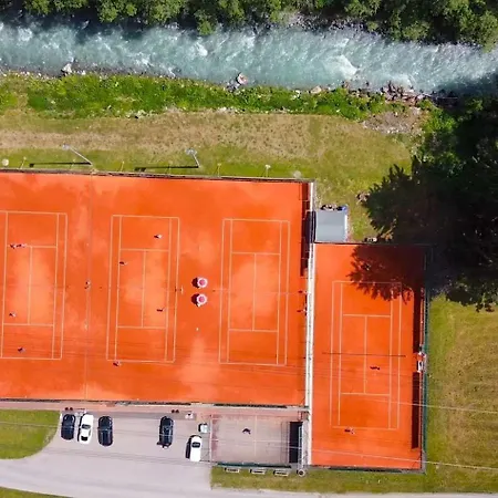 Appartement Ferienunterkunft Mit Zwei Schlafzimmern *