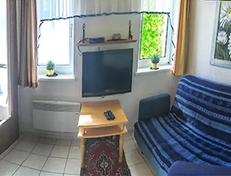 Appartement Ferienunterkunft Mit Zwei Schlafzimmern Gortipohl